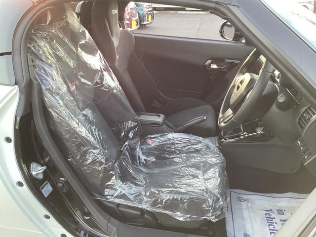 コペン ＧＲ　スポーツ　キーフリー　セキュリティ　バックソナー　運転席エアバッグ　フルオートエアコン　パワステ　パワーウィンドー　ＡＢＳ　両席エアバック　運転席シートヒーター　ＶＳＡ（56枚目）