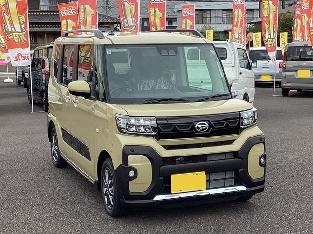 タント ファンクロス　コーナーソナー　踏み間違い防止　ＡＨＢ　シートＨ　フルフラット　両側オートスライドドア　車線逸脱警報　セキュリティ　衝突安全ボディ　ＬＥＤヘッドライト　ルーフレール　キーフリーシステム　スマートキー（16枚目）