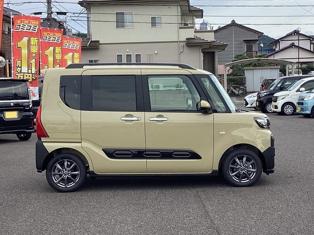 タント ファンクロス　コーナーソナー　踏み間違い防止　ＡＨＢ　シートＨ　フルフラット　両側オートスライドドア　車線逸脱警報　セキュリティ　衝突安全ボディ　ＬＥＤヘッドライト　ルーフレール　キーフリーシステム　スマートキー（18枚目）