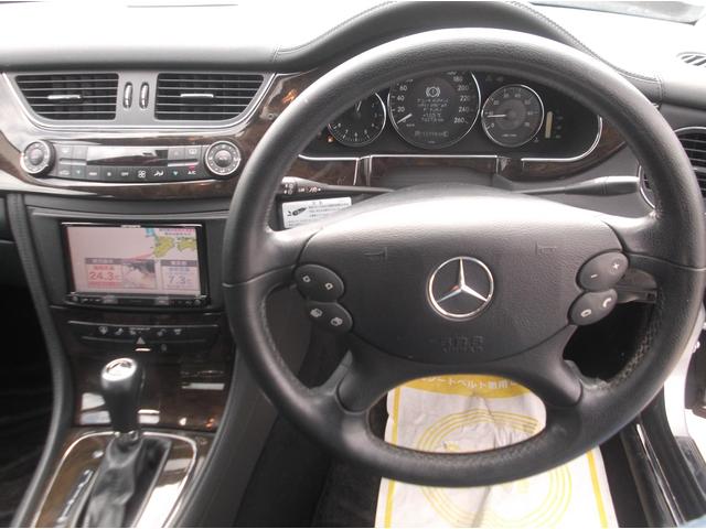 ＣＬＳ３５０　ナビ　フルセグ　ハーフレザーシート(10枚目)