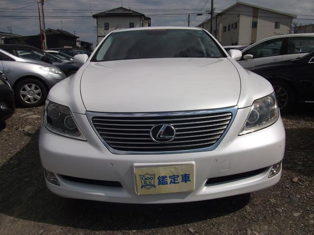 ＬＳ ＬＳ４６０　バージョンＣ　Ｉパッケージ　ナビ　バックカメラ　サンルーフ　黒革シート（2枚目）