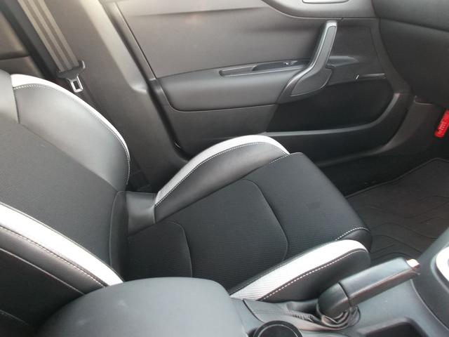 ＤＳ４ シック　ナビ　地デジ　バックカメラ　ＥＴＣ　ハーフレザーシート（13枚目）