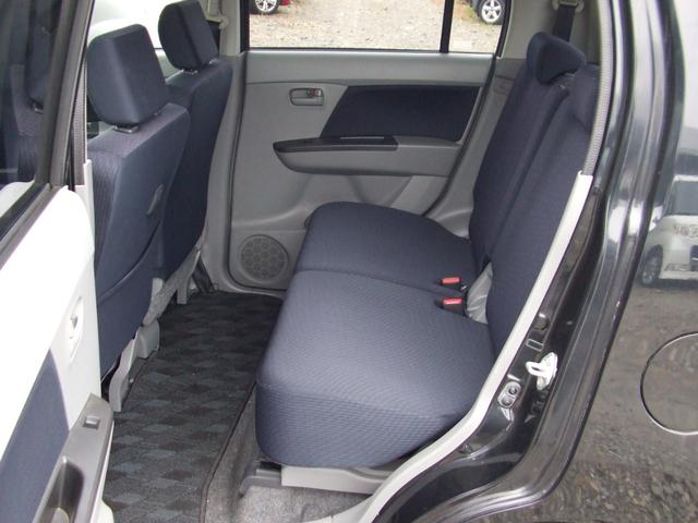 ワゴンＲ ＦＸ　純正ＣＤ　キーレス（8枚目）