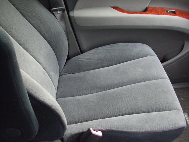 エスティマ ２．４アエラス　Ｇエディション　グー故障診断実施済　ナビ　地デジ　バックカメラ　パワースライドドア（16枚目）