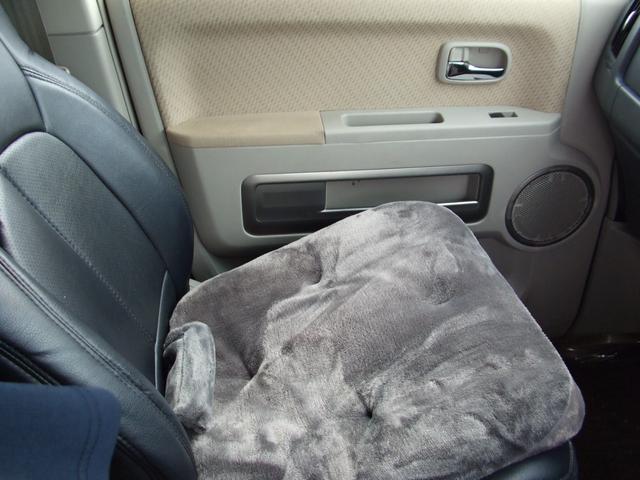 デリカＤ：５ Ｇ　ナビパッケージ　グー故障診断実施済　４ＷＤ　ナビ　フルセグ　後席モニター　バックカメラ　両面パワースライドドア（16枚目）