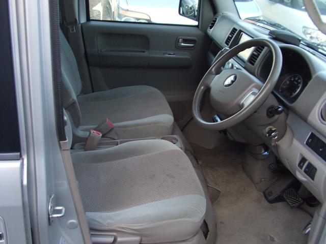 エブリイワゴン ＰＺターボ　グー故障診断実施済　ワンオーナー　４ＷＤ　ナビ　ＨＩＤ　キーレス（11枚目）