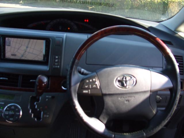 エスティマ ２．４アエラス　Ｇエディション　ナビ　地デジ　バックカメラ　フリップダウンモニター　両面パワースライドドア（10枚目）