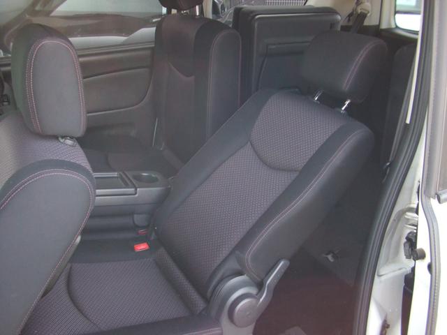 セレナ ハイウェイスター　Ｊパッケージ　グー故障診断実施済み　ナビ　地デジ　バックカメラ　インテリキー　両面パワースライドドア（8枚目）