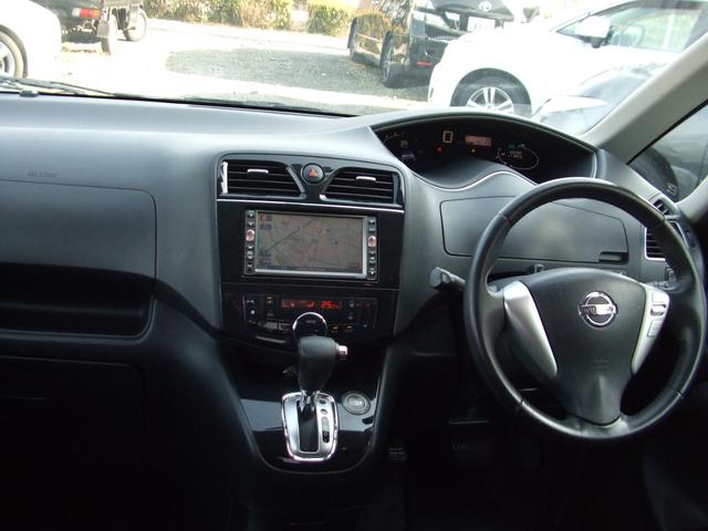 セレナ ハイウェイスター　Ｊパッケージ　グー故障診断実施済み　ナビ　地デジ　バックカメラ　インテリキー　両面パワースライドドア（10枚目）