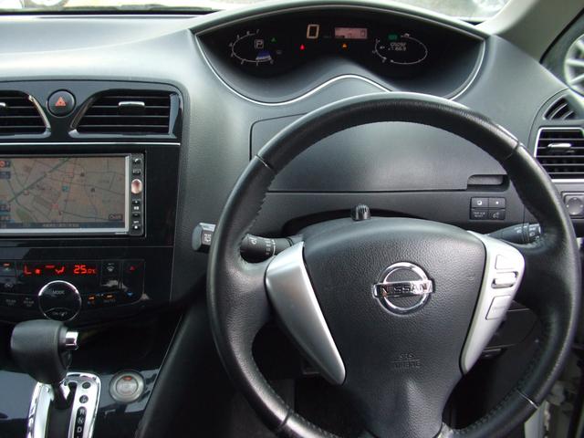 セレナ ハイウェイスター　Ｊパッケージ　グー故障診断実施済み　ナビ　地デジ　バックカメラ　インテリキー　両面パワースライドドア（12枚目）