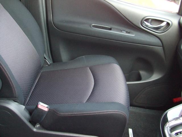 セレナ ハイウェイスター　Ｊパッケージ　グー故障診断実施済み　ナビ　地デジ　バックカメラ　インテリキー　両面パワースライドドア（15枚目）