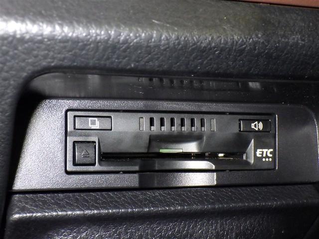 エスクァイア Ｇｉ　衝突被害軽減システム　メモリーナビ　フルセグ　バックカメラ　ＥＴＣ　ＣＤ　ミュージックプレイヤー接続可　ＤＶＤ再生　後席モニター　オートクルーズコントロール　ＬＥＤヘッドランプ　両側電動スライド（20枚目）