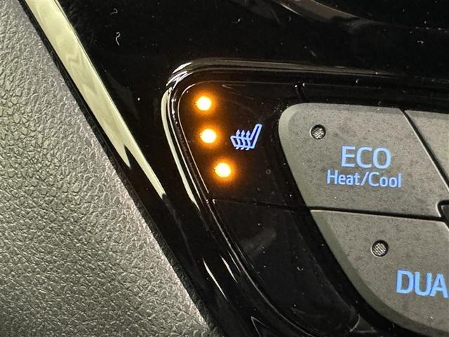 Ｃ－ＨＲ Ｇ　モード　ネロ　セーフティプラス　衝突被害軽減システム　バックカメラ　ＥＴＣ　ドラレコ　ミュージックプレイヤー接続可　オートクルーズコントロール　ＬＥＤヘッドランプ　スマートキー　キーレス　ハイブリッド（16枚目）