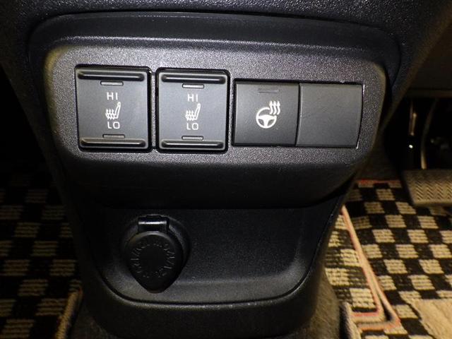 シエンタ Z 衝突被害軽減システム フルセグ バックカメラ ETC ドラレコ ミュージックプレイヤー接続可 オートクルーズコントロール LEDヘッドランプ 両側電動スライド 乗車定員7人 3列シート スマートキー(16枚目)