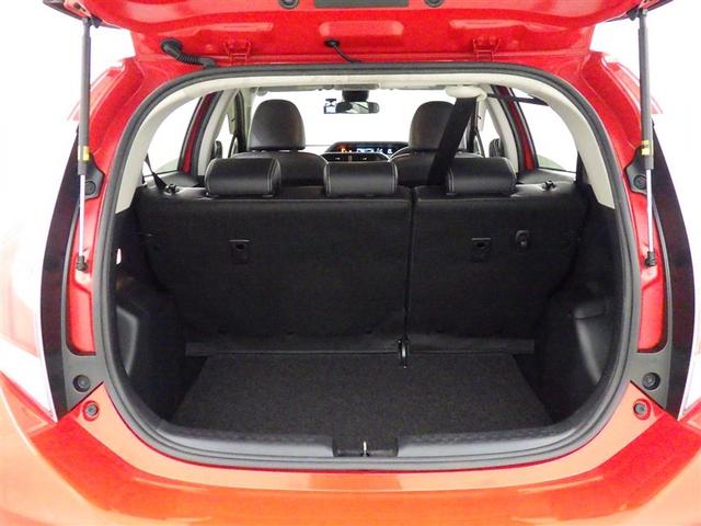 アクア X-アーバン ソリッド 衝突被害軽減システム フルセグ バックカメラ ETC ドラレコ CD ミュージックプレイヤー接続可 DVD再生 LEDヘッドランプ スマートキー キーレス ハイブリッド(25枚目)