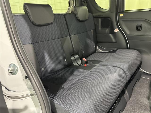 タント カスタムＲＳ　衝突被害軽減システム　ＬＥＤヘッドランプ　両側電動スライド　スマートキー　キーレス　アイドリングストップ（23枚目）