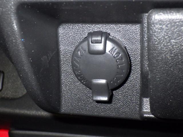 ハイエースバン ＤＸ　衝突被害軽減システム　メモリーナビ　フルセグ　バックカメラ　ＥＴＣ　ドラレコ　ＣＤ　ミュージックプレイヤー接続可　ＤＶＤ再生　ＬＥＤヘッドランプ　乗車定員６人　キーレス　ディーゼル　ワンオーナー（13枚目）