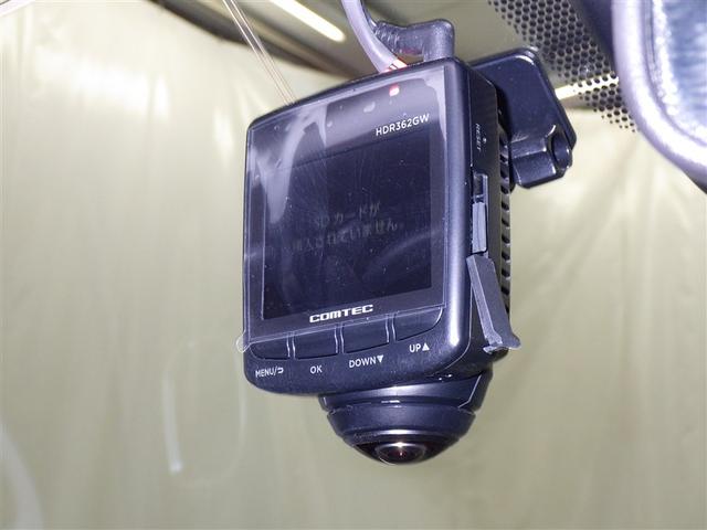 ハイエースバン ＤＸ　衝突被害軽減システム　メモリーナビ　フルセグ　バックカメラ　ＥＴＣ　ドラレコ　ＣＤ　ミュージックプレイヤー接続可　ＤＶＤ再生　ＬＥＤヘッドランプ　乗車定員６人　キーレス　ディーゼル　ワンオーナー（17枚目）