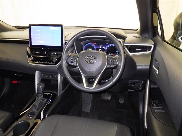 カローラクロス Ｚ　衝突被害軽減システム　フルセグ　バックカメラ　ＥＴＣ　ドラレコ　ミュージックプレイヤー接続可　電動シート　ハーフレザー　オートクルーズコントロール　ＬＥＤヘッドランプ　スマートキー　キーレス（7枚目）