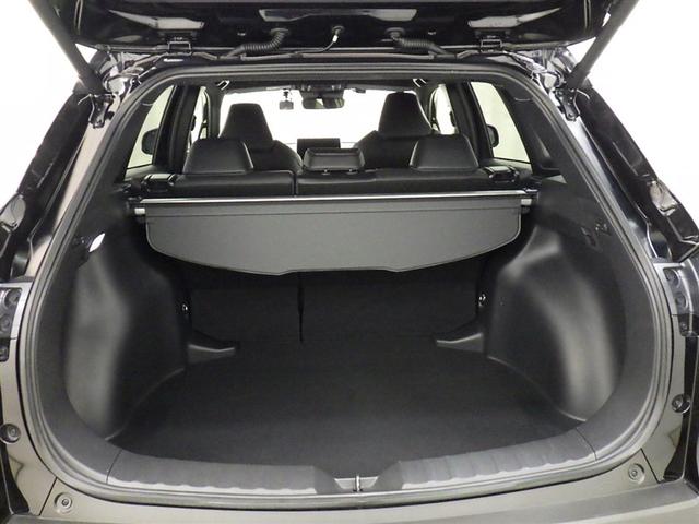 カローラクロス Ｚ　衝突被害軽減システム　フルセグ　バックカメラ　ＥＴＣ　ドラレコ　ミュージックプレイヤー接続可　電動シート　ハーフレザー　オートクルーズコントロール　ＬＥＤヘッドランプ　スマートキー　キーレス（31枚目）