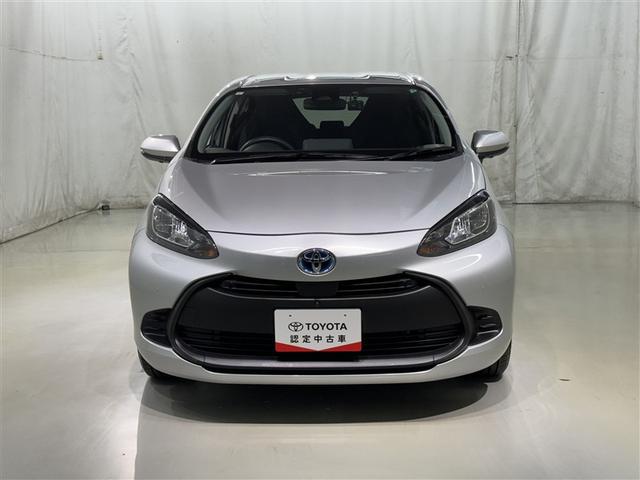 アクア Ｘ　衝突被害軽減システム　メモリーナビ　フルセグ　バックカメラ　ＥＴＣ　ドラレコ　ＣＤ　ミュージックプレイヤー接続可　ＤＶＤ再生　オートクルーズコントロール　ＬＥＤヘッドランプ　スマートキー　キーレス（3枚目）