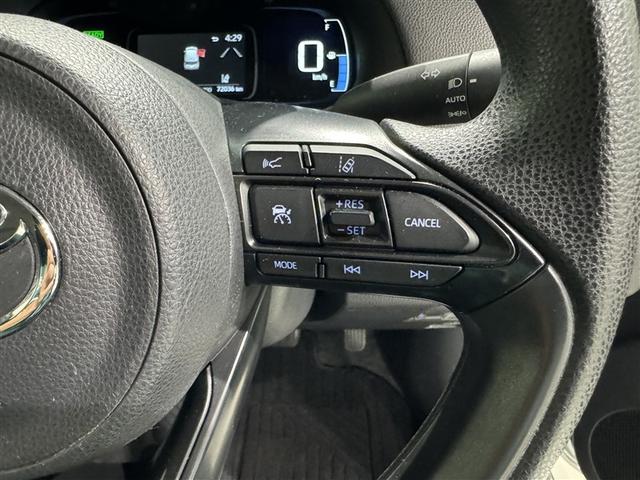 アクア Ｘ　衝突被害軽減システム　メモリーナビ　フルセグ　バックカメラ　ＥＴＣ　ドラレコ　ＣＤ　ミュージックプレイヤー接続可　ＤＶＤ再生　オートクルーズコントロール　ＬＥＤヘッドランプ　スマートキー　キーレス（17枚目）