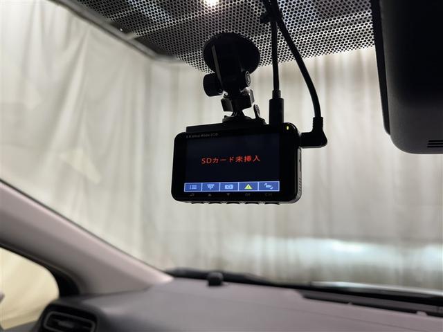 アクア Ｘ　衝突被害軽減システム　メモリーナビ　フルセグ　バックカメラ　ＥＴＣ　ドラレコ　ＣＤ　ミュージックプレイヤー接続可　ＤＶＤ再生　オートクルーズコントロール　ＬＥＤヘッドランプ　スマートキー　キーレス（24枚目）