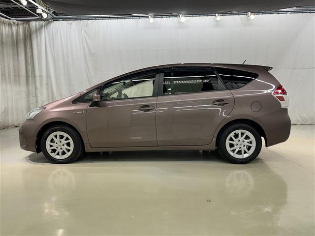 プリウスα Ｓ　衝突被害軽減システム　メモリーナビ　フルセグ　バックカメラ　ＥＴＣ　ＣＤ　ミュージックプレイヤー接続可　サンルーフ　オートクルーズコントロール　ＬＥＤヘッドランプ　スマートキー　キーレス　ハイブリッド（4枚目）