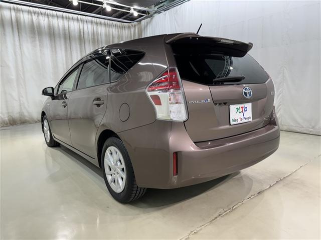 プリウスα Ｓ　衝突被害軽減システム　メモリーナビ　フルセグ　バックカメラ　ＥＴＣ　ＣＤ　ミュージックプレイヤー接続可　サンルーフ　オートクルーズコントロール　ＬＥＤヘッドランプ　スマートキー　キーレス　ハイブリッド（5枚目）