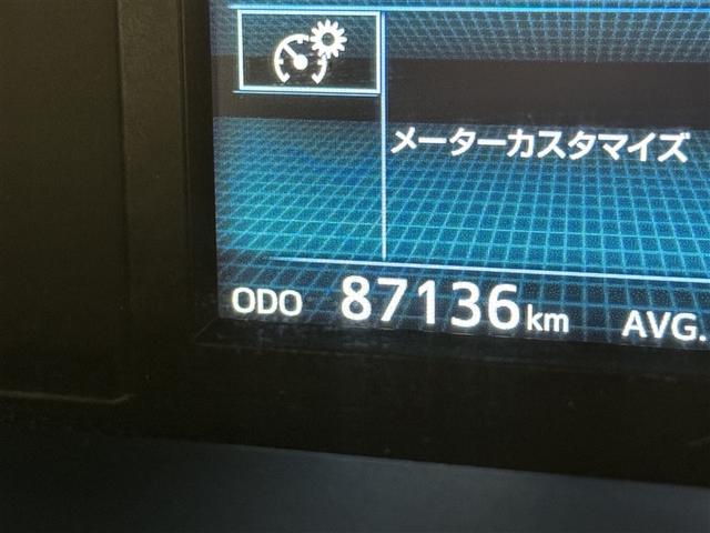 プリウスα Ｓ　衝突被害軽減システム　メモリーナビ　フルセグ　バックカメラ　ＥＴＣ　ＣＤ　ミュージックプレイヤー接続可　サンルーフ　オートクルーズコントロール　ＬＥＤヘッドランプ　スマートキー　キーレス　ハイブリッド（23枚目）