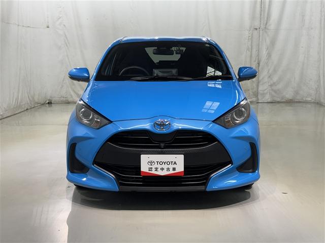 ヤリス G 衝突被害軽減システム メモリーナビ フルセグ バックカメラ ETC ドラレコ ミュージックプレイヤー接続可 LEDヘッドランプ スマートキー キーレス(3枚目)