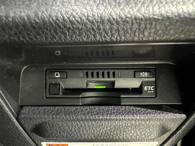 エスクァイア Ｘｉ　クルマイス　タイプ１　衝突被害軽減システム　メモリーナビ　フルセグ　バックカメラ　ＥＴＣ　ドラレコ　ＣＤ　ミュージックプレイヤー接続可　ＤＶＤ再生　後席モニター　オートクルーズコントロール　ＬＥＤヘッドランプ　乗車定員７人（23枚目）