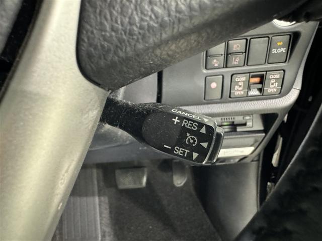 エスクァイア Ｘｉ　クルマイス　タイプ１　衝突被害軽減システム　メモリーナビ　フルセグ　バックカメラ　ＥＴＣ　ドラレコ　ＣＤ　ミュージックプレイヤー接続可　ＤＶＤ再生　後席モニター　オートクルーズコントロール　ＬＥＤヘッドランプ　乗車定員７人（27枚目）