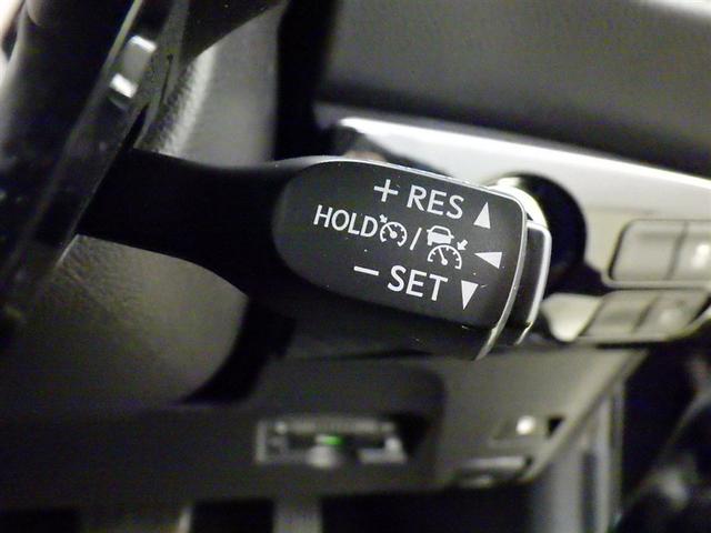 プリウス Ｓ　衝突被害軽減システム　メモリーナビ　フルセグ　バックカメラ　ＥＴＣ　ドラレコ　ＣＤ　ＤＶＤ再生　オートクルーズコントロール　ＬＥＤヘッドランプ　スマートキー　キーレス　ハイブリッド（19枚目）