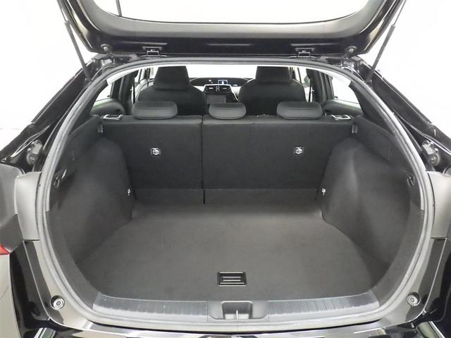 プリウス Ｓ　衝突被害軽減システム　メモリーナビ　フルセグ　バックカメラ　ＥＴＣ　ドラレコ　ＣＤ　ＤＶＤ再生　オートクルーズコントロール　ＬＥＤヘッドランプ　スマートキー　キーレス　ハイブリッド（28枚目）