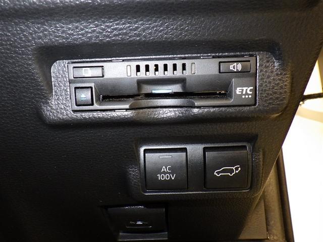 カローラクロス ハイブリッド　Ｚ　衝突被害軽減システム　メモリーナビ　バックカメラ　ＥＴＣ　ドラレコ　ミュージックプレイヤー接続可　電動シート　ハーフレザー　オートクルーズコントロール　ＬＥＤヘッドランプ　スマートキー　キーレス（17枚目）