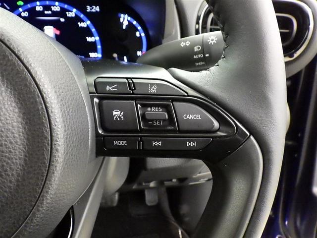 ヤリスクロス ハイブリッドＺ　アドベンチャー　衝突被害軽減システム　メモリーナビ　フルセグ　バックカメラ　ＥＴＣ　ＣＤ　ミュージックプレイヤー接続可　ＤＶＤ再生　電動シート　オートクルーズコントロール　ＬＥＤヘッドランプ　スマートキー　キーレス（20枚目）