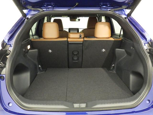 ヤリスクロス ハイブリッドＺ　アドベンチャー　衝突被害軽減システム　メモリーナビ　フルセグ　バックカメラ　ＥＴＣ　ＣＤ　ミュージックプレイヤー接続可　ＤＶＤ再生　電動シート　オートクルーズコントロール　ＬＥＤヘッドランプ　スマートキー　キーレス（28枚目）