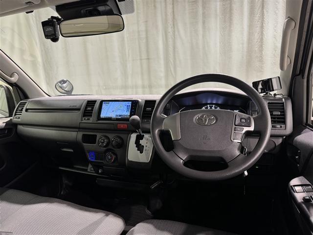 ハイエースバン ロングＤＸ　衝突被害軽減システム　メモリーナビ　フルセグ　ＥＴＣ　ドラレコ　ＣＤ　ミュージックプレイヤー接続可　ＤＶＤ再生　ＬＥＤヘッドランプ　乗車定員６人　キーレス（7枚目）