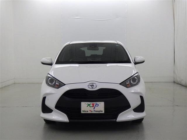 ヤリス Ｘ　衝突被害軽減システム　ＥＴＣ　ミュージックプレイヤー接続可　キーレス（3枚目）