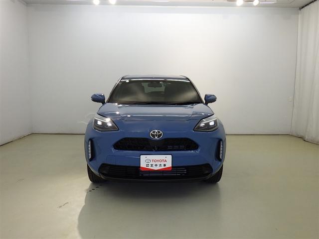 ヤリスクロス Ｚ　衝突被害軽減システム　メモリーナビ　フルセグ　バックカメラ　ＥＴＣ　ドラレコ　ミュージックプレイヤー接続可　電動シート　オートクルーズコントロール　ＬＥＤヘッドランプ　スマートキー　キーレス（3枚目）