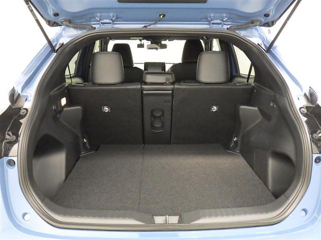 ヤリスクロス Ｚ　衝突被害軽減システム　メモリーナビ　フルセグ　バックカメラ　ＥＴＣ　ドラレコ　ミュージックプレイヤー接続可　電動シート　オートクルーズコントロール　ＬＥＤヘッドランプ　スマートキー　キーレス（32枚目）