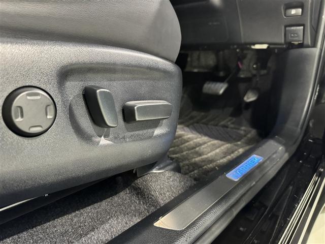 ハリアー プレミアム　メタル　アンド　レザーパッケージ　衝突被害軽減システム　メモリーナビ　フルセグ　バックカメラ　ＥＴＣ　ＣＤ　ミュージックプレイヤー接続可　ＤＶＤ再生　革シート　電動シート　オートクルーズコントロール　ＬＥＤヘッドランプ　スマートキー（28枚目）