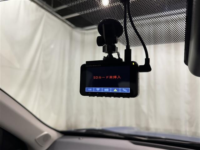 ヤリスクロス ハイブリッドＧ　衝突被害軽減システム　メモリーナビ　バックカメラ　ＥＴＣ　ドラレコ　ミュージックプレイヤー接続可　オートクルーズコントロール　ＬＥＤヘッドランプ　スマートキー　キーレス　ハイブリッド（24枚目）