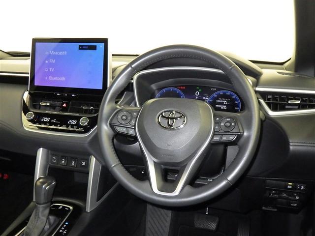 カローラクロス Ｚ　衝突被害軽減システム　メモリーナビ　フルセグ　バックカメラ　ＥＴＣ　ドラレコ　ミュージックプレイヤー接続可　電動シート　オートクルーズコントロール　ＬＥＤヘッドランプ　スマートキー　キーレス（8枚目）