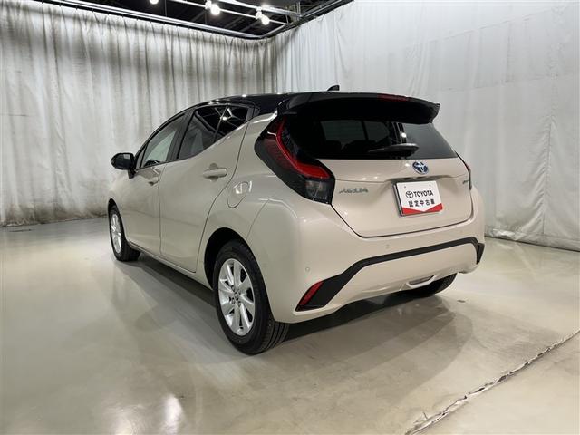 アクア Ｚ　衝突被害軽減システム　メモリーナビ　バックカメラ　ＥＴＣ　ミュージックプレイヤー接続可　オートクルーズコントロール　ＬＥＤヘッドランプ　スマートキー　キーレス　ハイブリッド（4枚目）