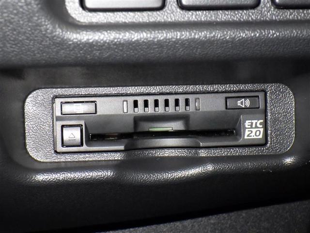 ハイエースバン スーパーＧＬ　ダークプライムＩＩ　衝突被害軽減システム　メモリーナビ　フルセグ　バックカメラ　ＥＴＣ　ドラレコ　ＣＤ　ミュージックプレイヤー接続可　ＤＶＤ再生　ＬＥＤヘッドランプ　スマートキー　キーレス　ディーゼル（15枚目）