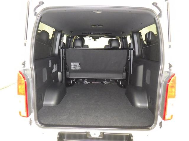 ハイエースバン スーパーＧＬ　ダークプライムＩＩ　衝突被害軽減システム　メモリーナビ　フルセグ　バックカメラ　ＥＴＣ　ドラレコ　ＣＤ　ミュージックプレイヤー接続可　ＤＶＤ再生　ＬＥＤヘッドランプ　スマートキー　キーレス　ディーゼル（24枚目）