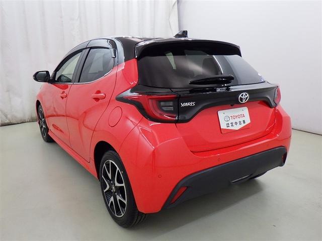 ヤリス Ｚ　衝突被害軽減システム　フルセグ　バックカメラ　ＥＴＣ　ミュージックプレイヤー接続可　オートクルーズコントロール　ＬＥＤヘッドランプ　スマートキー　キーレス（6枚目）