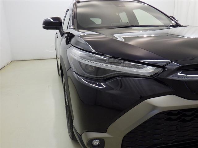 カローラクロス ハイブリッド　Ｚ　衝突被害軽減システム　メモリーナビ　フルセグ　バックカメラ　ＥＴＣ　ドラレコ　ミュージックプレイヤー接続可　電動シート　ハーフレザー　オートクルーズコントロール　ＬＥＤヘッドランプ　スマートキー（8枚目）